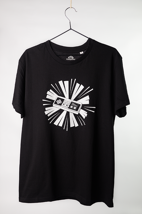 Camisetas Negras, camisetas nintendo, camisetas originales, tienda de camisetas frikis y sudaderas personalizadas freakuerdos, sudaderas personalizadas, camisetas frikis baratas, sudadera friki hombre, sudaderas frikis mujer, camisetas frikis baratas, sudadera hombre friki, sudaderas frikis, tienda de camisetas frikis, camisetas origianles frikis, freakuerdos